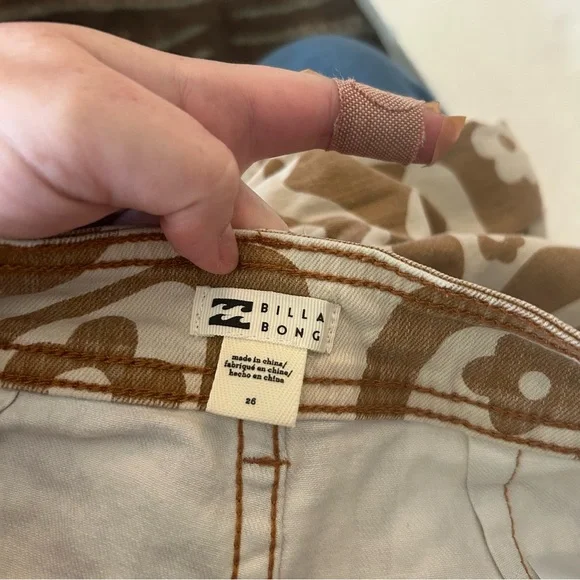 Billabong free fall high waisted wide leg pants orange white 70’s. Floral print - Picture 10 of 16